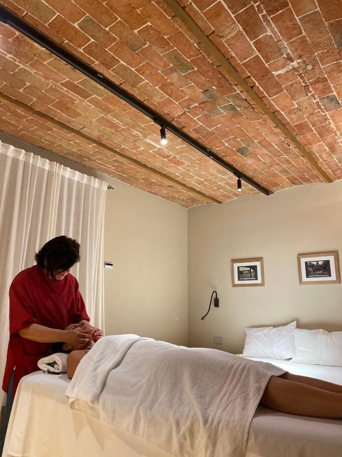 Tenuta Pizzone Wine Resort リヴァナッツァーノ エクステリア 写真